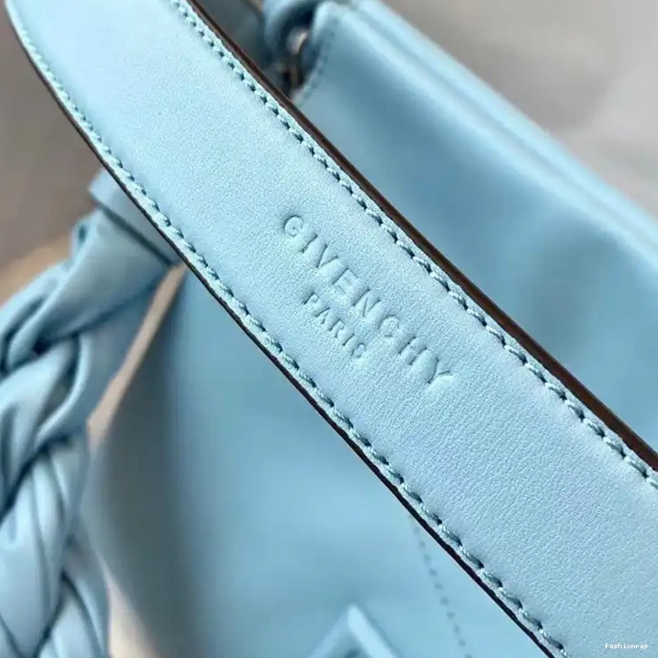 Fashionrepsfam ru Givenchy 20GV11162 Bag 0704